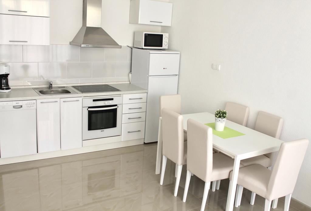 Apartments Villa Milna 1 Budva Bagian luar foto